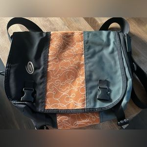 Timbuk2 messenger bag
